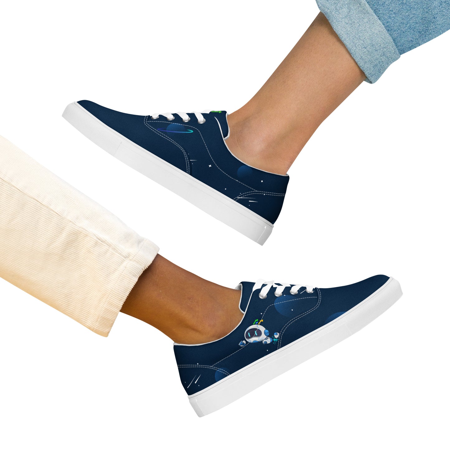 HL Women’s lace-up canvas shoes